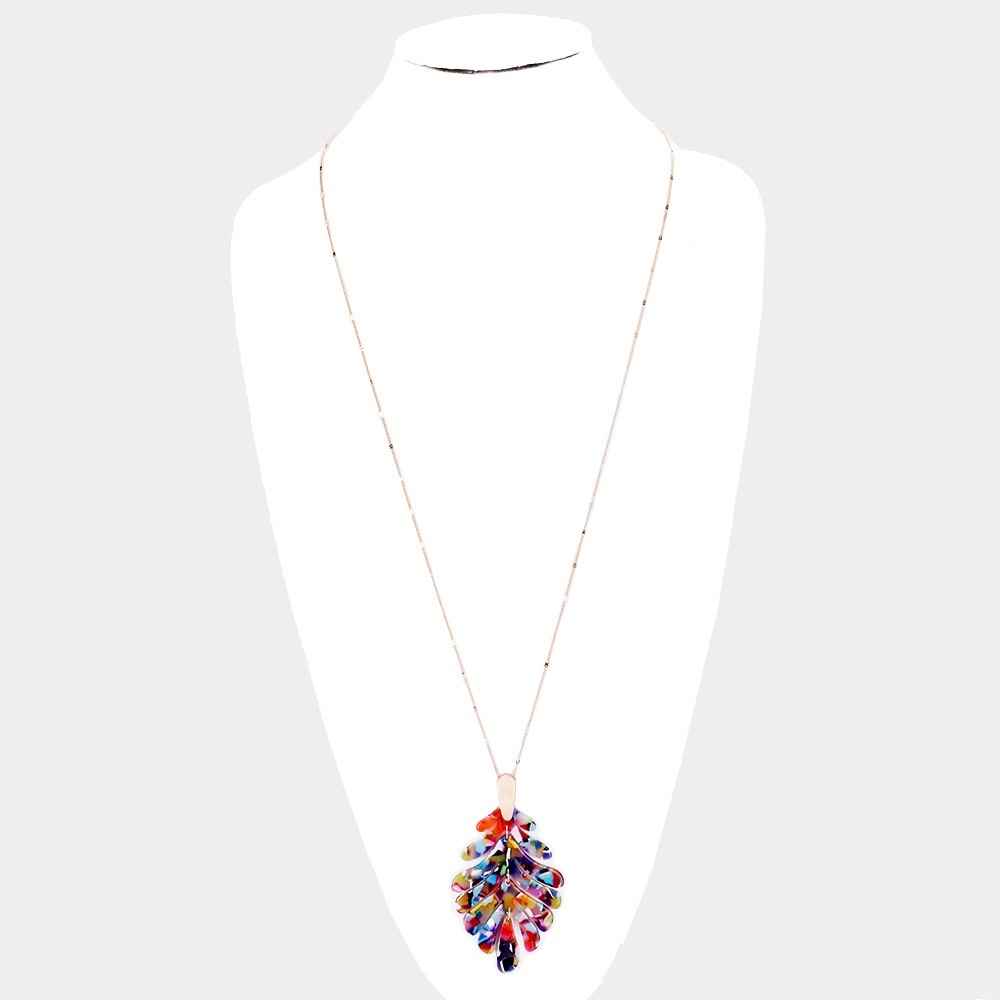 Multicolored leaf pendant necklace